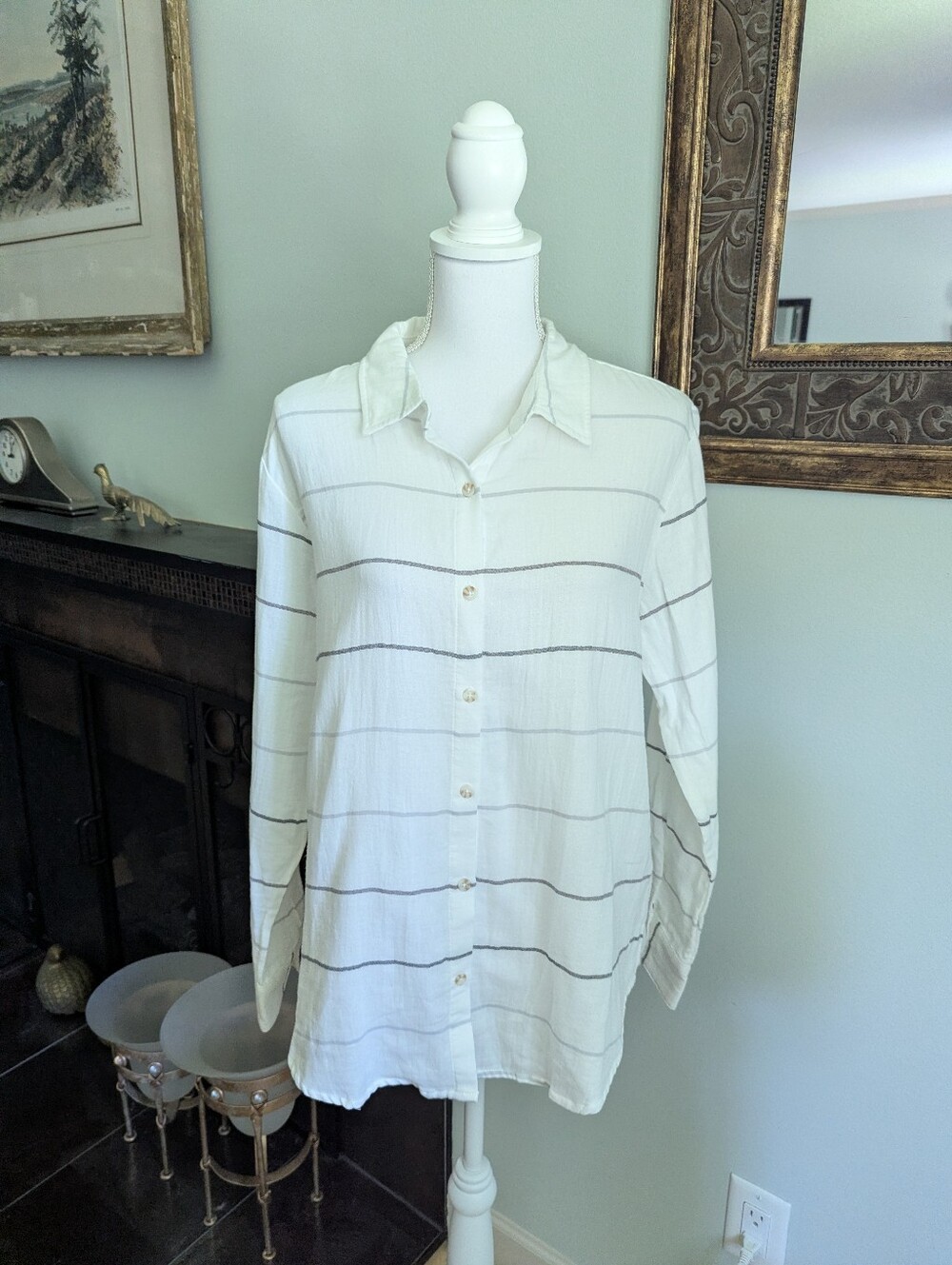 NEW Maurices Womens Medium White Striped Double Cloth Button Up Gauzey Shirt 131